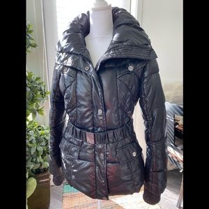 Ladies black Guess puffer jacket